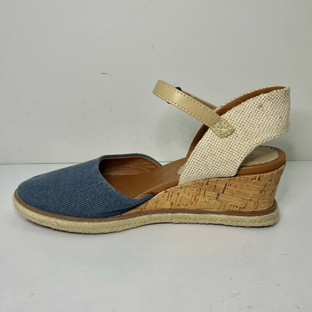 BareTraps Ocean Blue & Tan Espadrille Wedge Easy Sandals Size 7